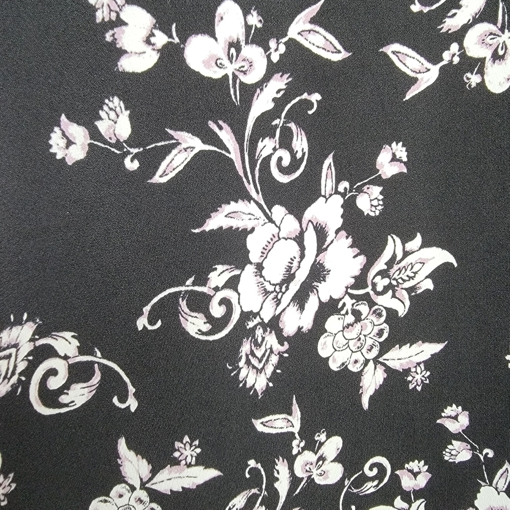 White House Black Market Floral Knit Shift Dress - Picture 7 of 14